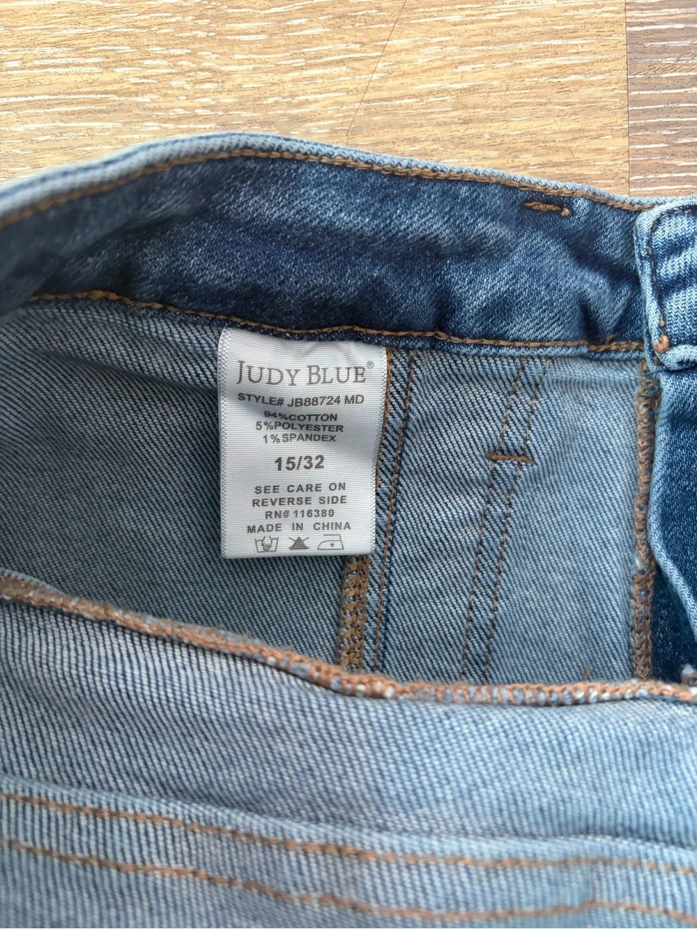 JUDY BLUE Wide Leg Cargo Jeans size 15/32